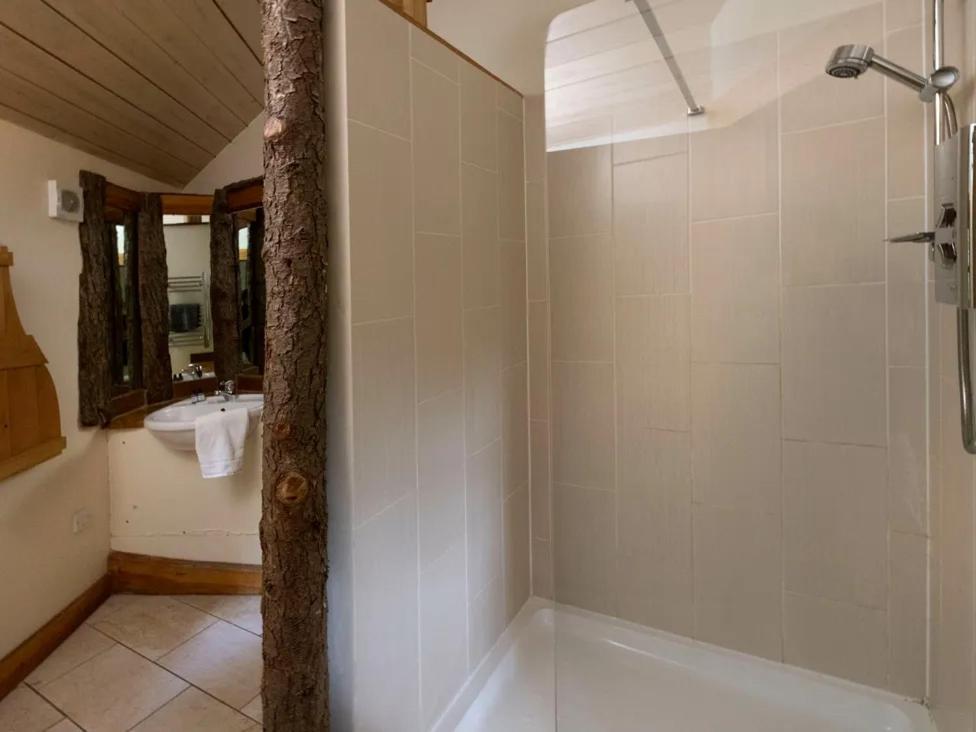 Keldy Forest Cabins - Forest Holidays Pickering Eksteriør bilde